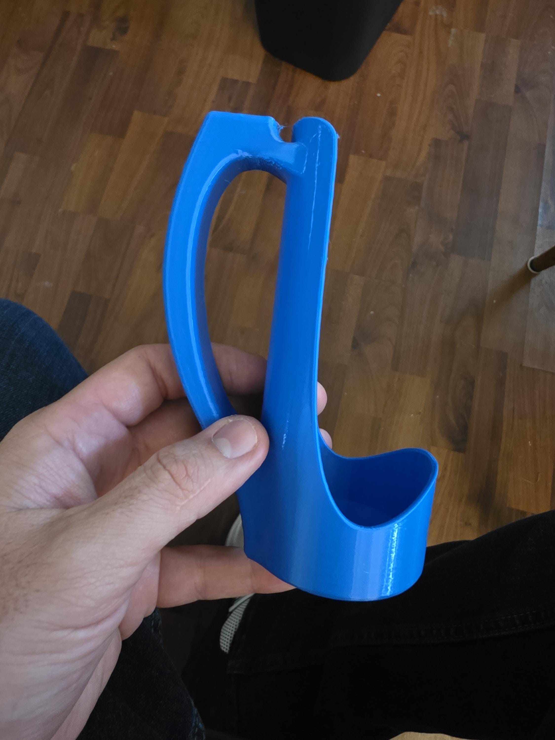 Skinny Can Holder