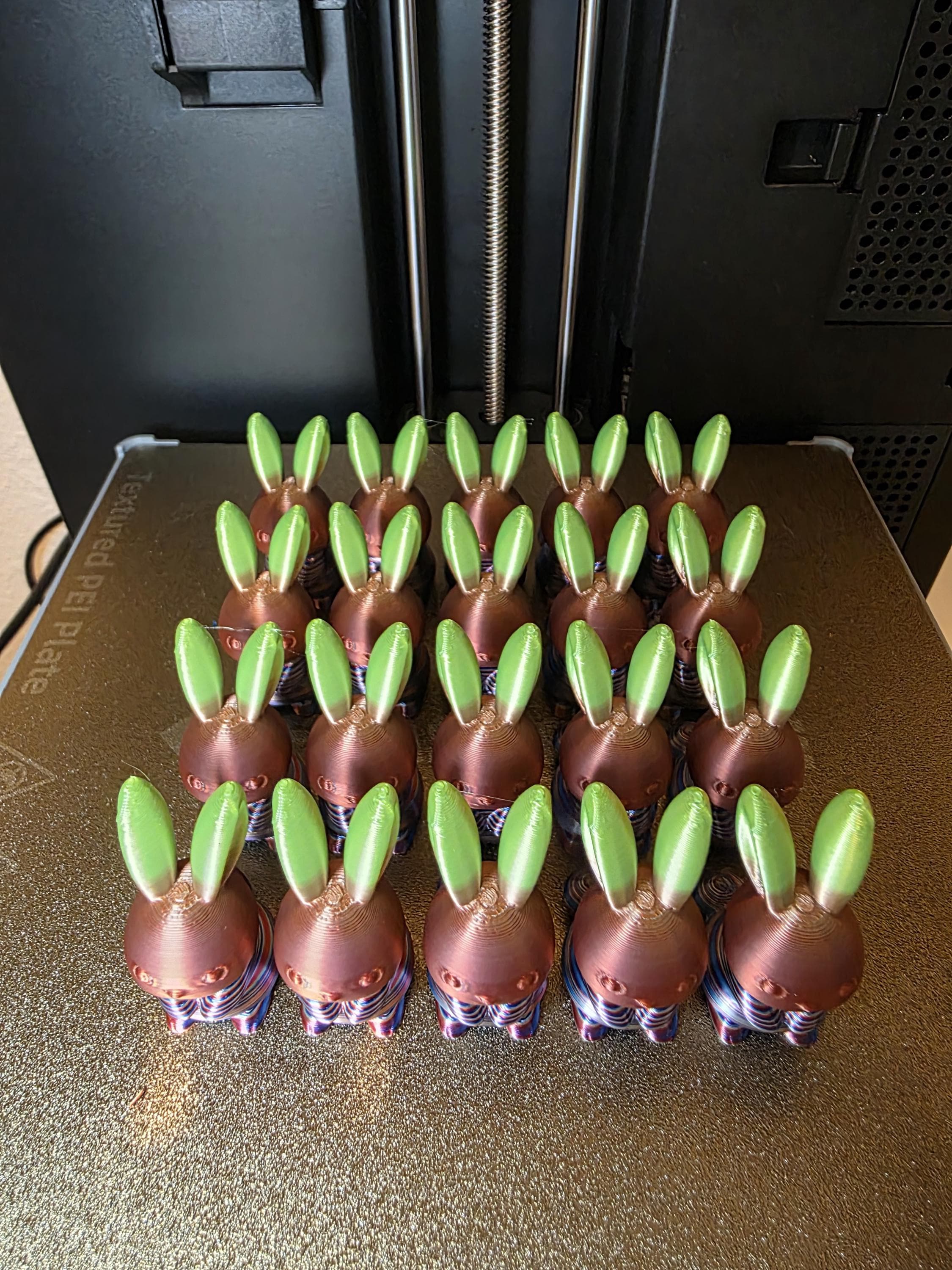3D Printed Mini Rabbits with Green Ears – Unique Desk Toy
